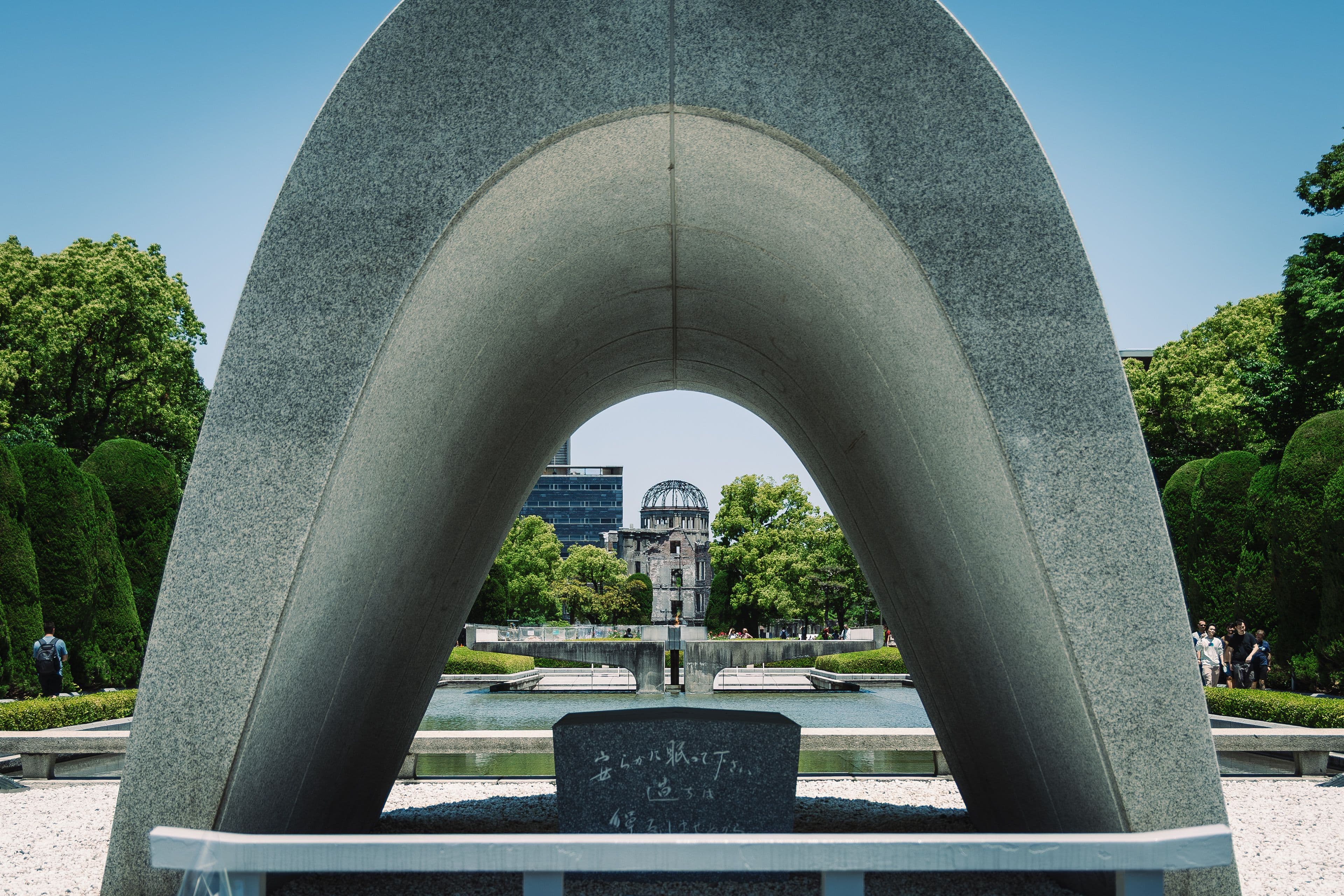 Through the cenotaph
